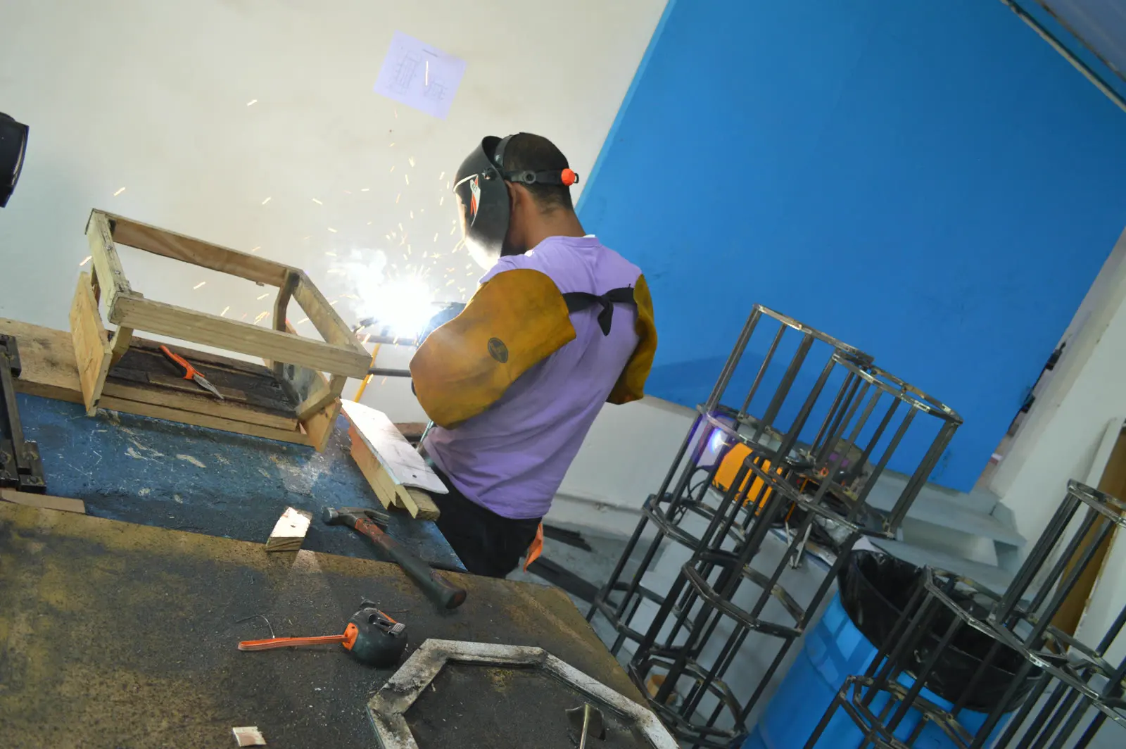 Fabricación de estructuras para stands